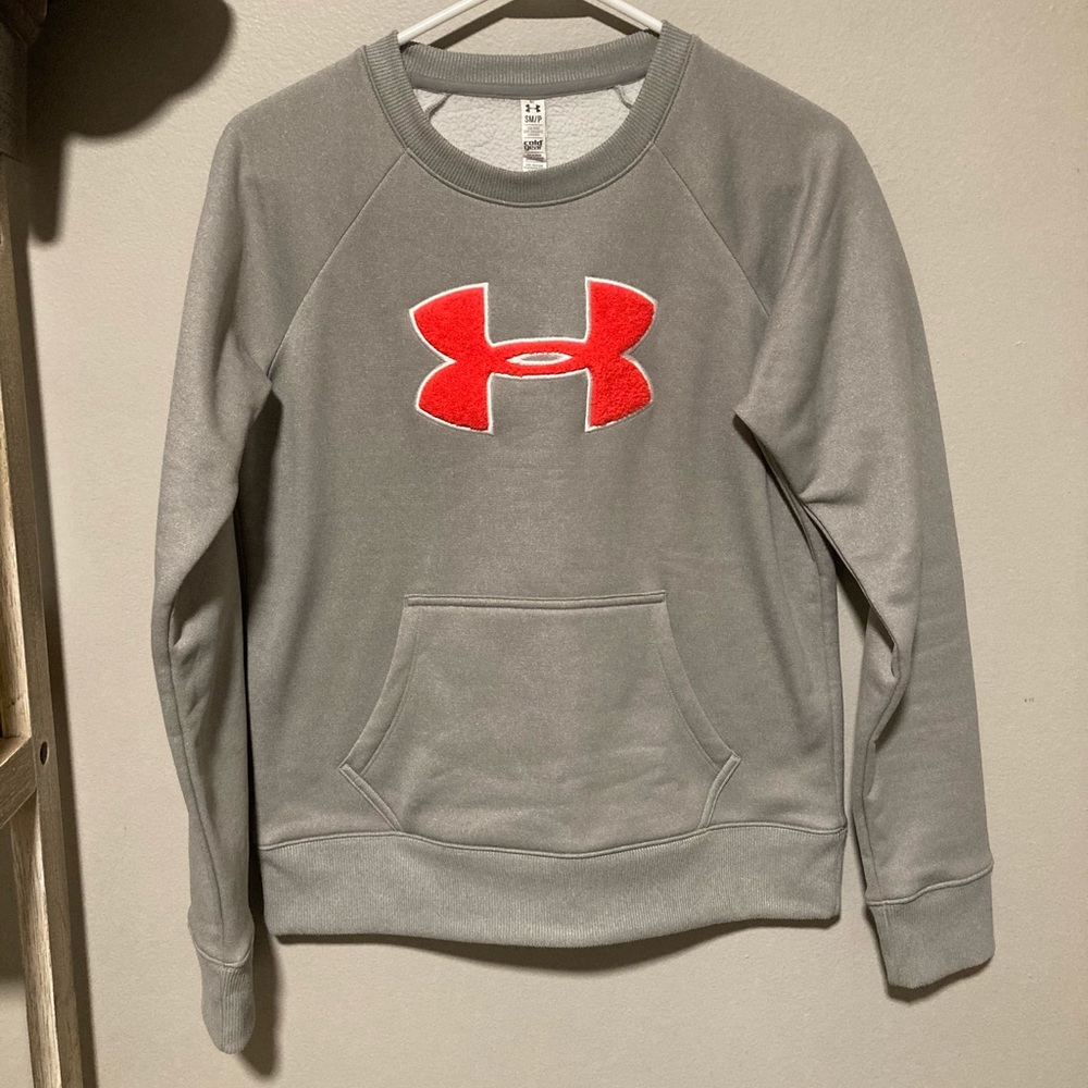 Under Armor Sweatshirt